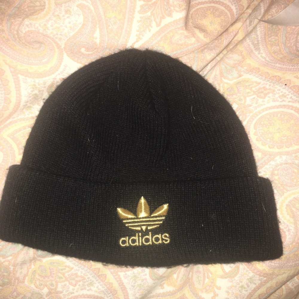 ADIDAS BEANIE
